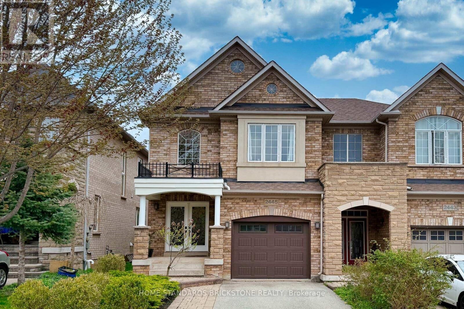 Property Photo:  2445 Felhaber Crescent  ON L6H 7N8 