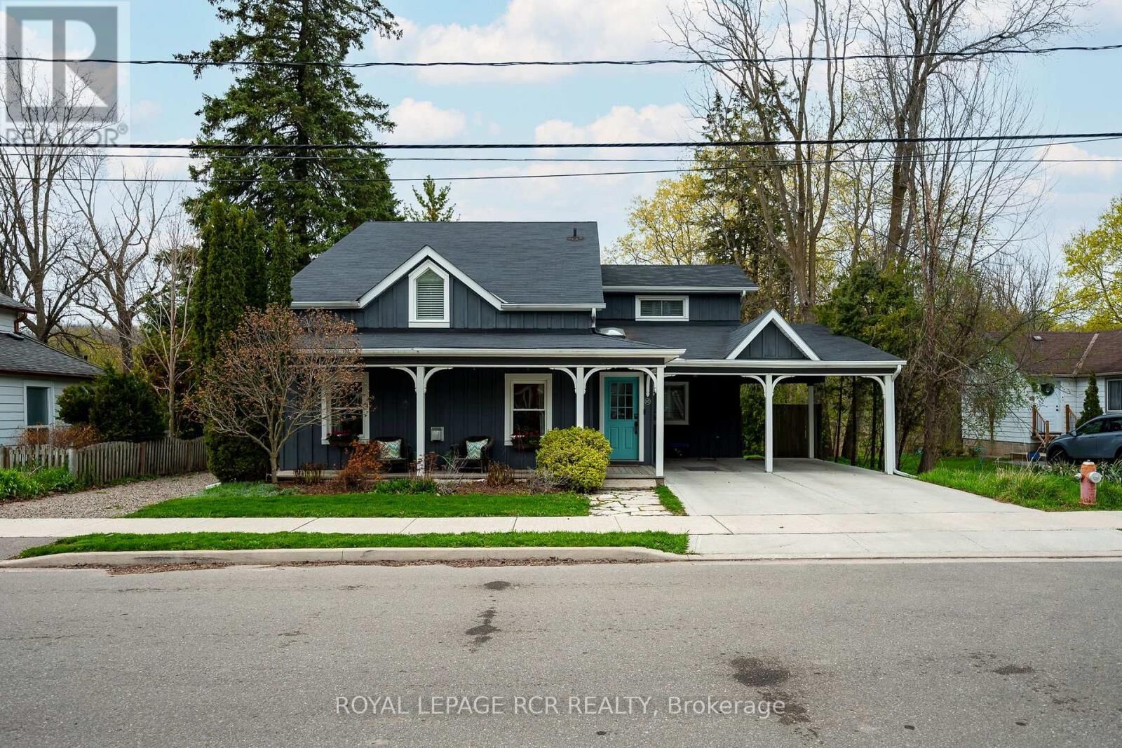 Property Photo:  145 Albert Street  ON L7E 3G5 