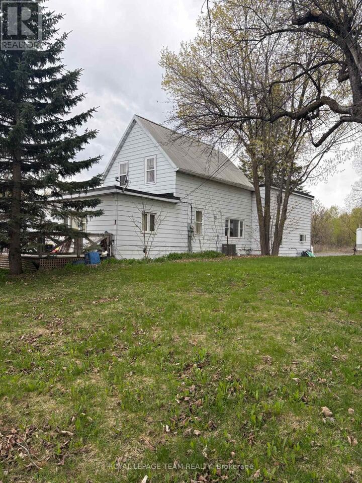 Property Photo:  5535 Mitch Owens Road North  ON K1X 1C2 