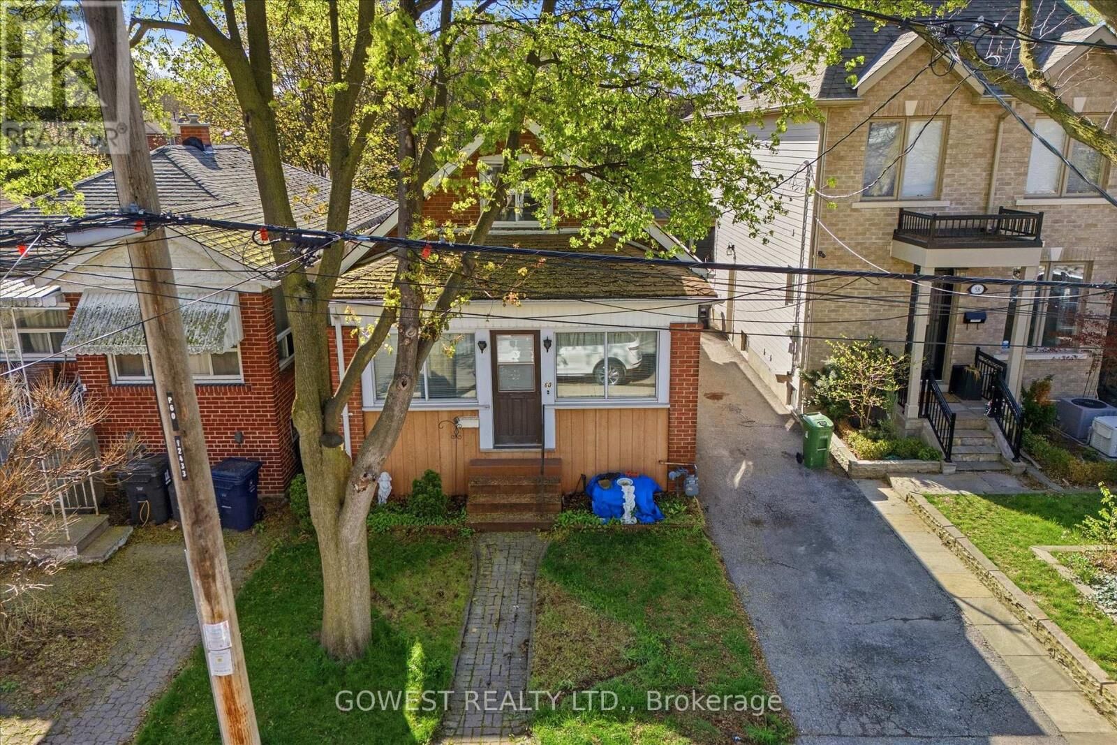 Property Photo:  60 Warren Crescent  ON M6S 4S2 