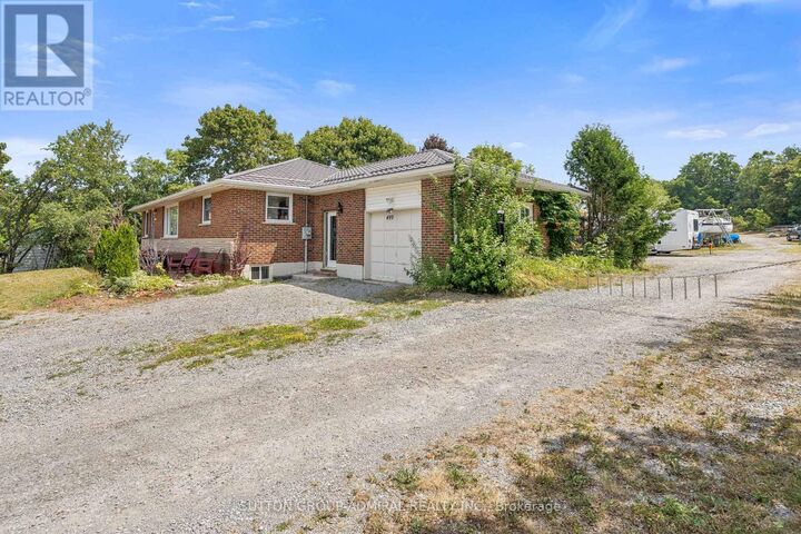 Property Photo:  499 York Street Upper  ON L0K 1A0 