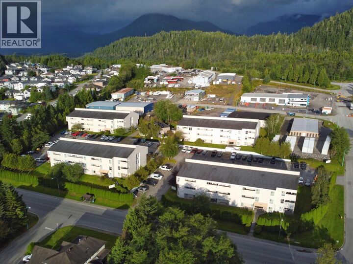 Property Photo: 880 Prince Rupert Boulevard 210 BC V8J 4H5