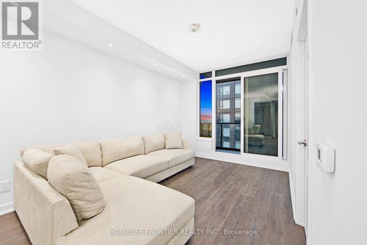 Property Photo:  1928 West Lakeshore Boulevard 3603  ON M6S 0B1 