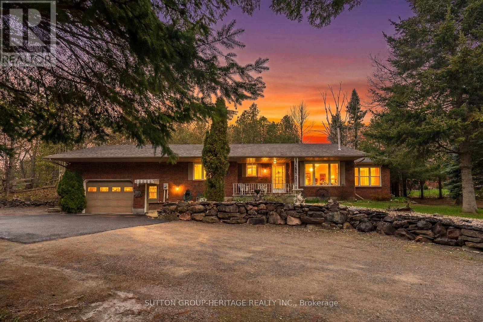 Property Photo:  228 Pirates Glen Drive  ON K0M 1A0 