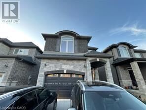Property Photo:  34 Pondcliffe Drive  ON N2R 0M3 