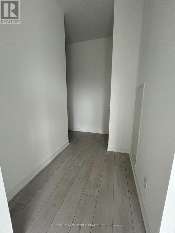 Property Photo:  2033 Kennedy Road North 802  ON M1T 0B8 