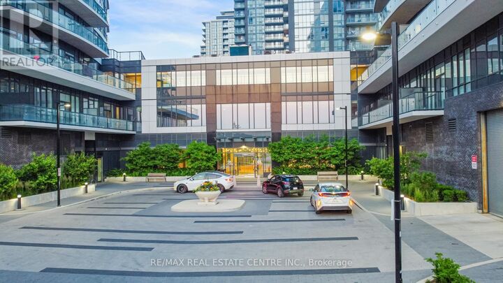 Property Photo:  35 Watergarden Drive 2917  ON L5R 1B2 