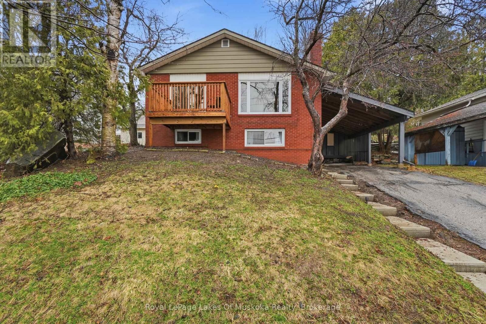 Property Photo:  12 Manominee Street  ON P1H 1H2 