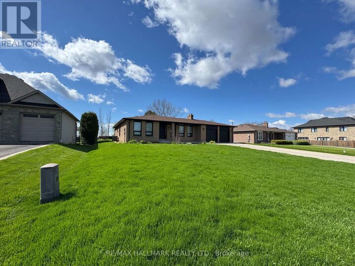Property Photo:  17 Janet Avenue  ON L0G 1N0 