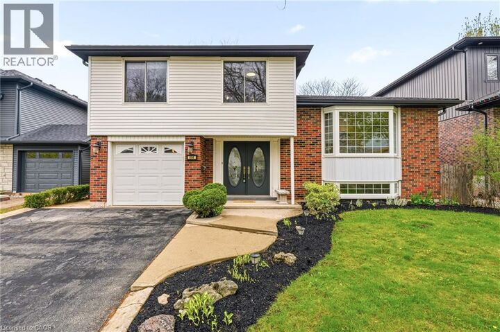 Property Photo:  694 Mullin Way  ON L7L 4J7 