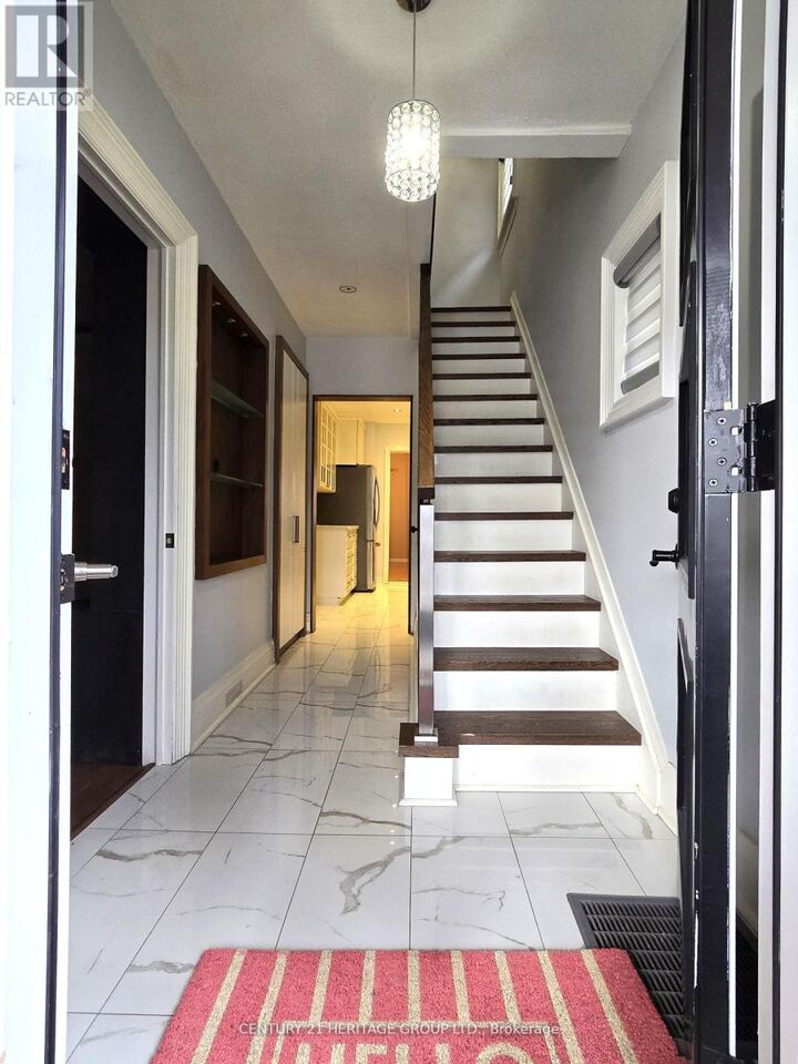 Property Photo:  46 Mahoney Avenue Main  ON M6M 2H4 