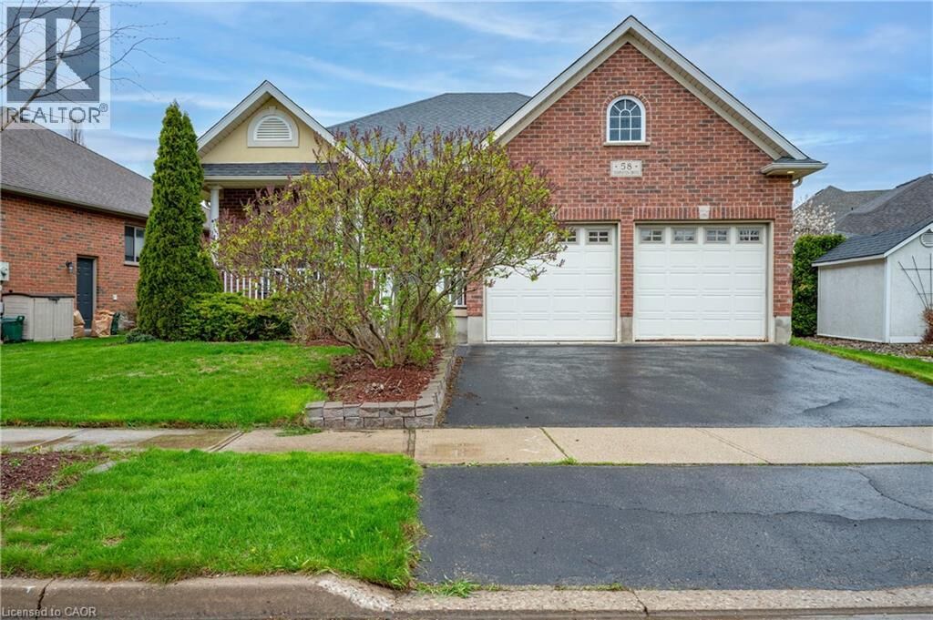 Property Photo:  58 Templeton Drive  ON N2A 4G1 