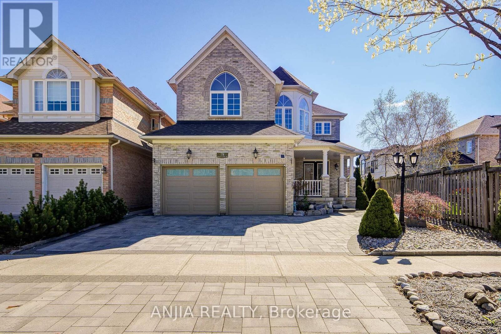 Property Photo:  78 Hollylane Drive  ON L6C 2J8 
