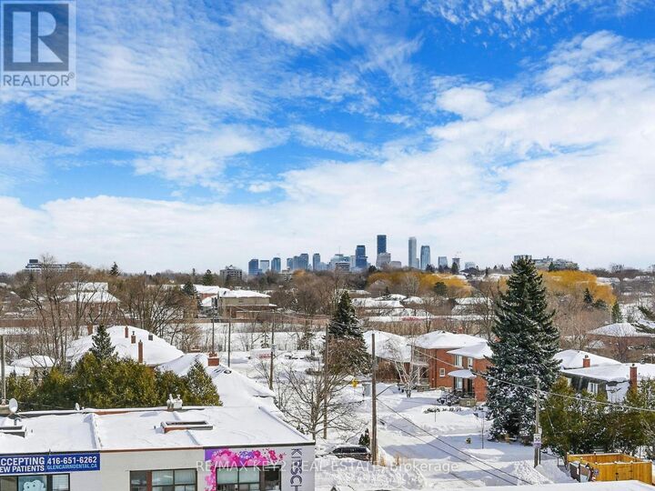 Property Photo:  556 Marlee Avenue 611  ON M6B 0B1 