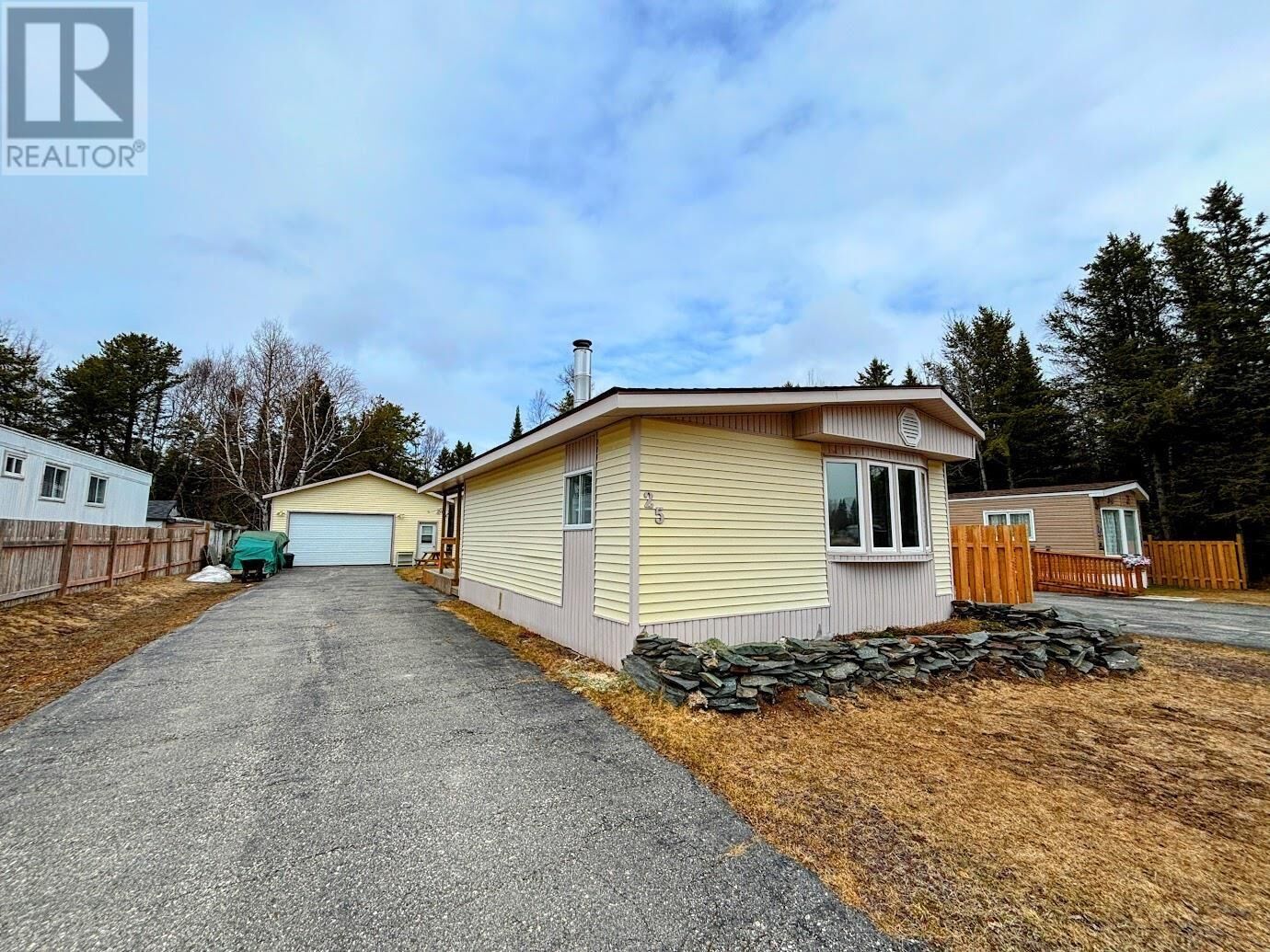 Property Photo:  25 Coveney St  ON P0T 2E0 