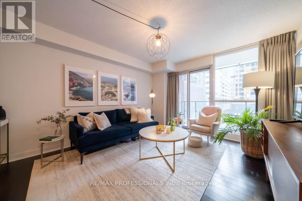 Property Photo:  295 Adelaide Street West 415  ON M5V 1P7 