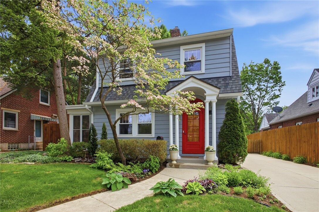 Property Photo:  806 Warrington Place  OH 45419 