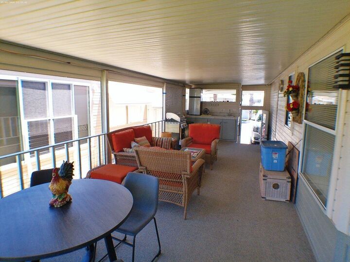 Property Photo:  84136 Avenue 44, #710  CA 92203 