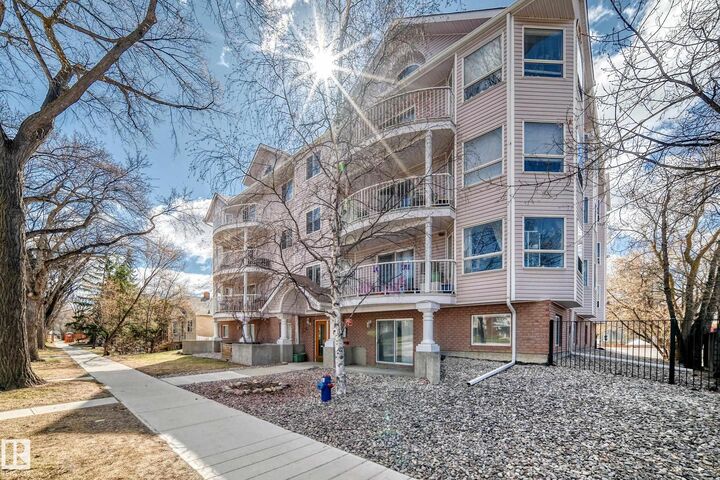 Property Photo:  10827 85 Avenue NW 101  AB T6E 2L2 