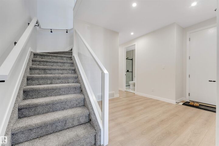 Property Photo:  7007 169 Avenue NW  AB T5Z 0H2 