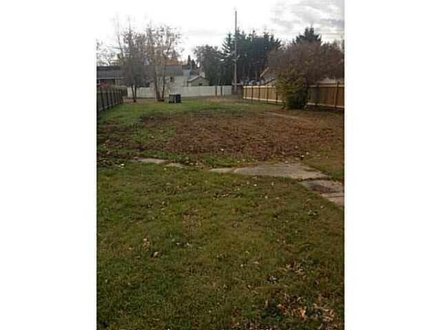 5018 52 Avenue — photo 1