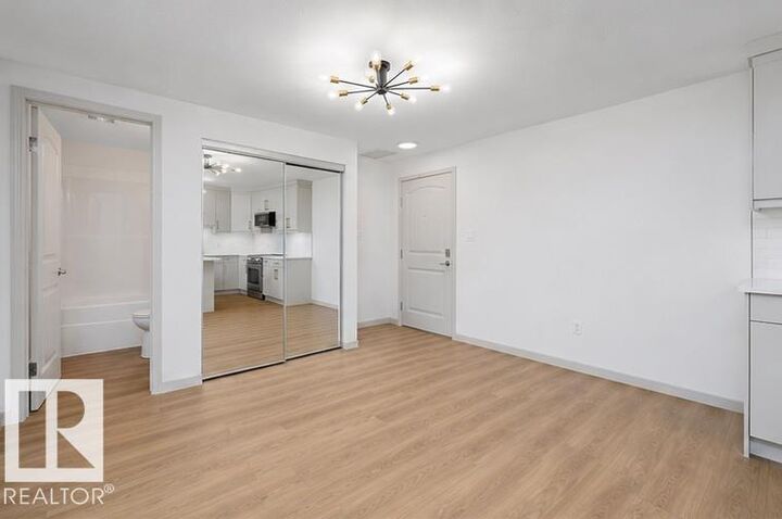Property Photo:  353 2096 Blackmud Creek Drive SW  AB T6W 0G1 