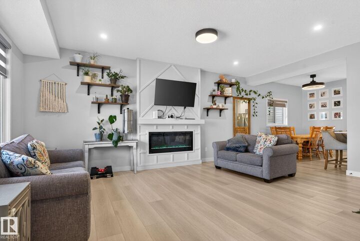 Property Photo:  60 Treble Landing  AB T7X 0Z4 