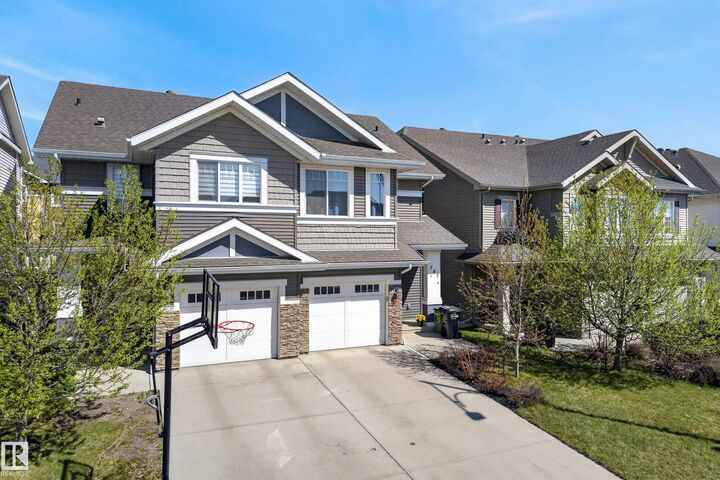 Property Photo:  757 Eagleson Crescent NW  AB T6M 0T8 