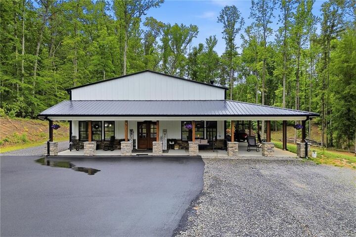 Property Photo:  580 Eagles Perch Road  GA 30107 