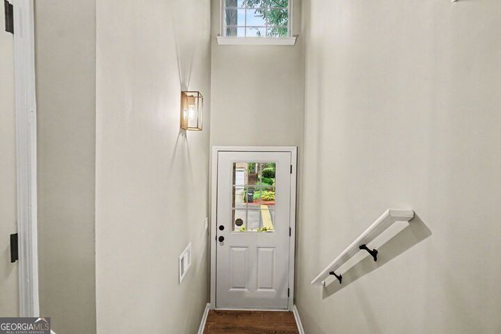 Property Photo:  402 Heritage Park Trace NW 21  GA 30144 