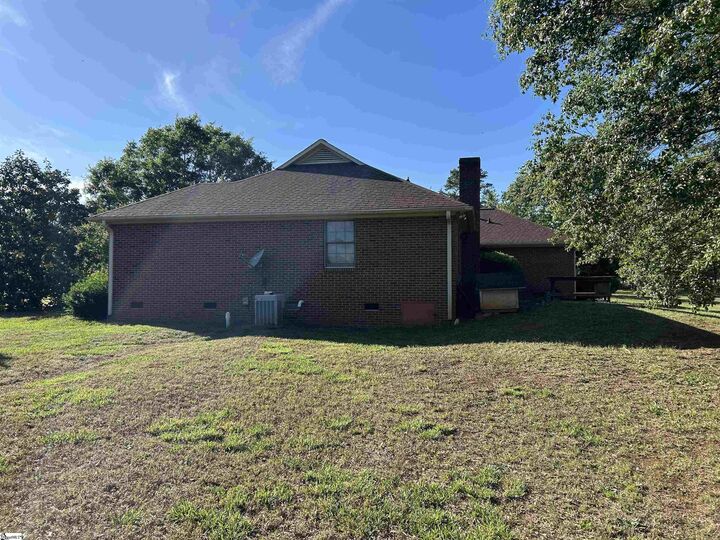 Property Photo:  112 Arnold Road  SC 29669 
