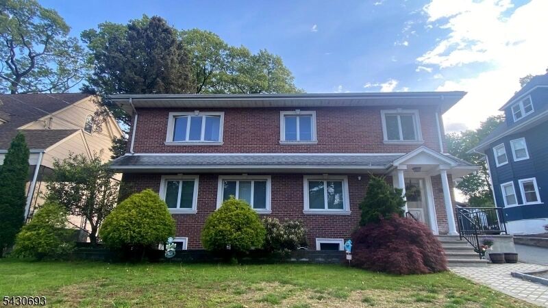 Property Photo:  137 Centre St  NJ 07110 