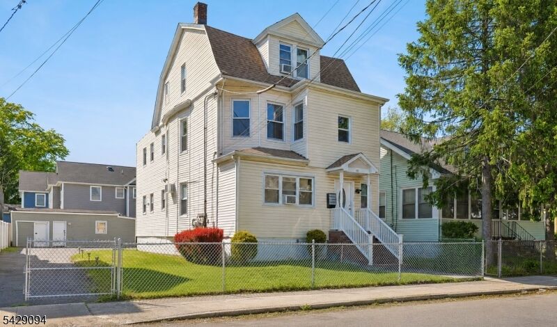 Property Photo:  85 Franklin Ter  NJ 07111 