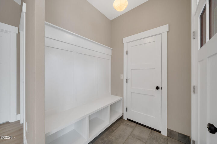 Property Photo:  2954 SW Coast Avenue  OR 97367 