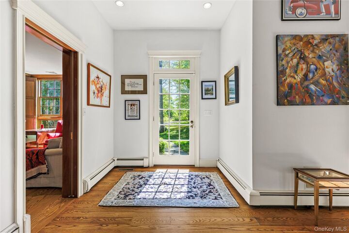 Property Photo:  158 Mead Street  NY 10597 