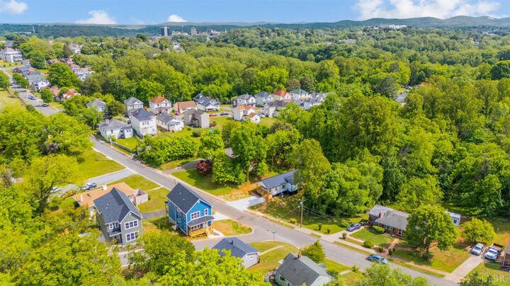 Property Photo:  1513 Monsview Place  VA 24504 