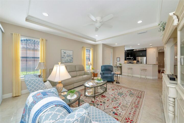 Property Photo: 10441 Highland Park Place FL 34221