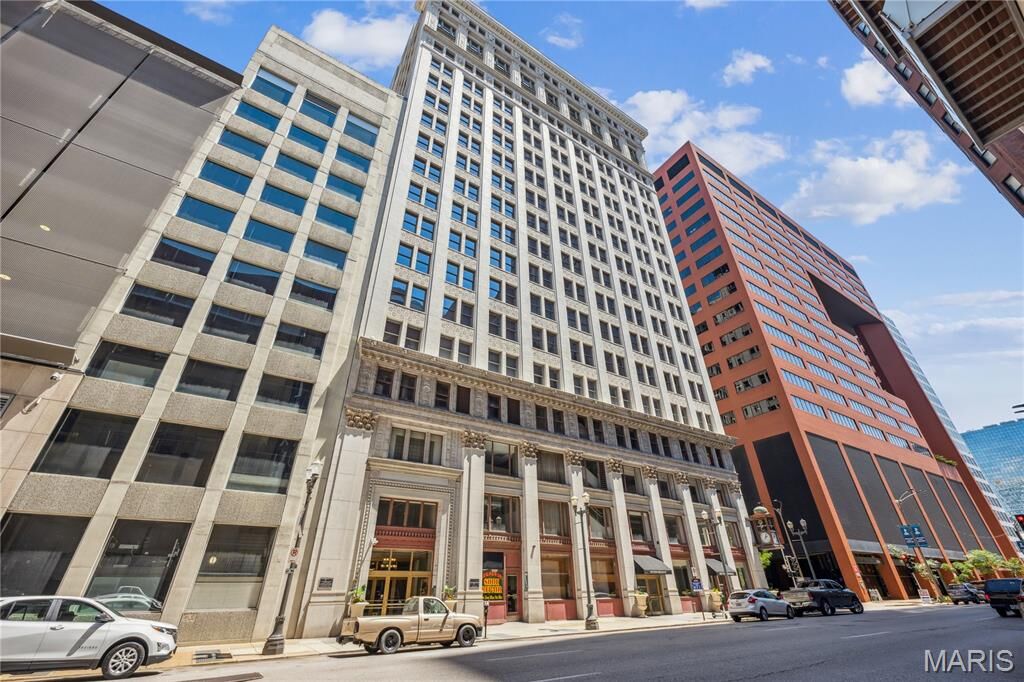 Property Photo:  314 N Broadway 806  MO 63102 