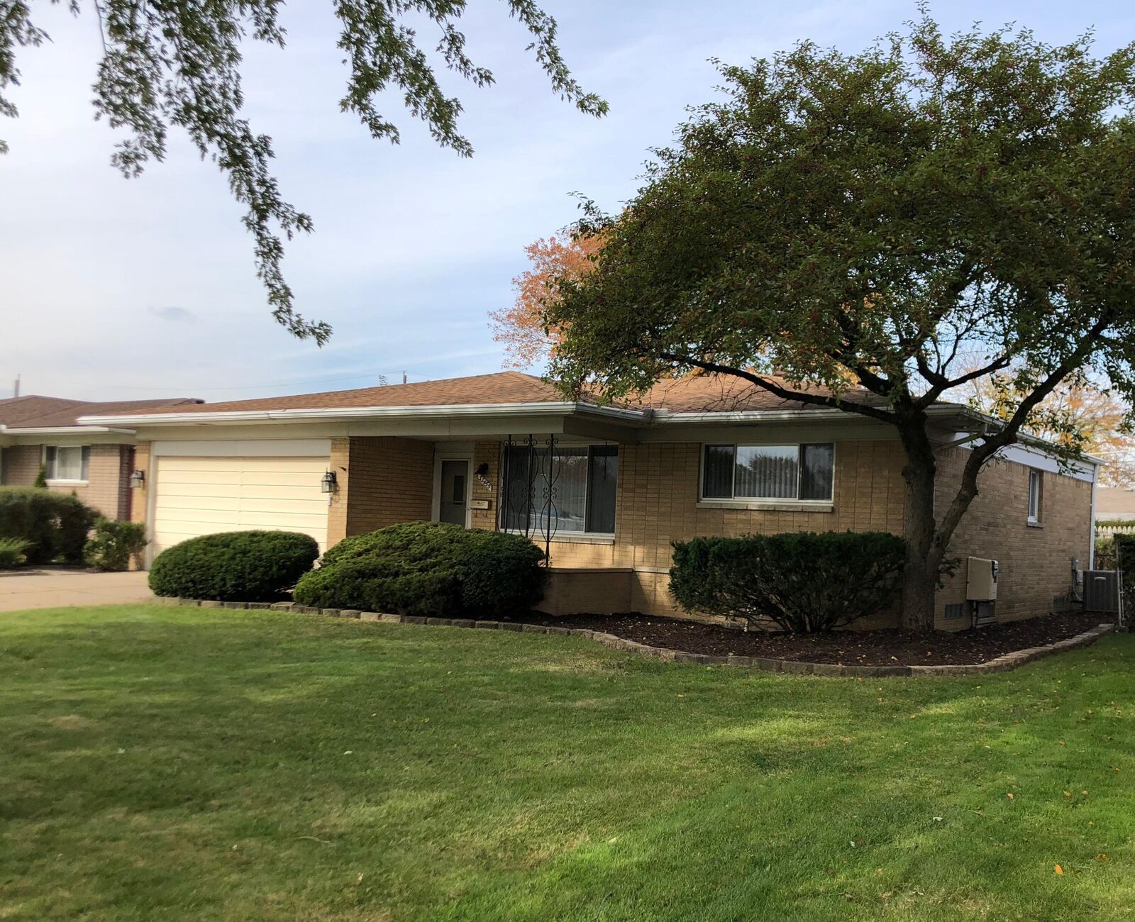 Property Photo:  33455 Elgin Court  MI 48310 
