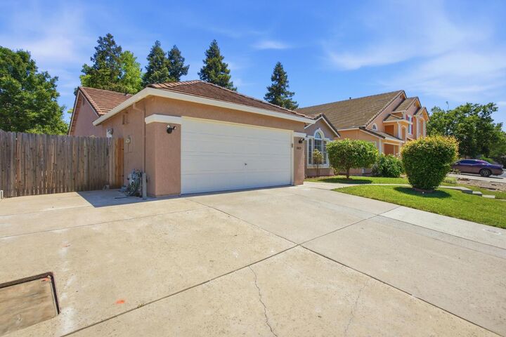 Property Photo:  8425 Winterberry Drive  CA 95624 