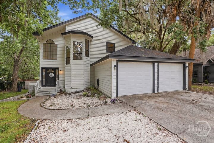 Property Photo:  2 Starboard Court  GA 31419 