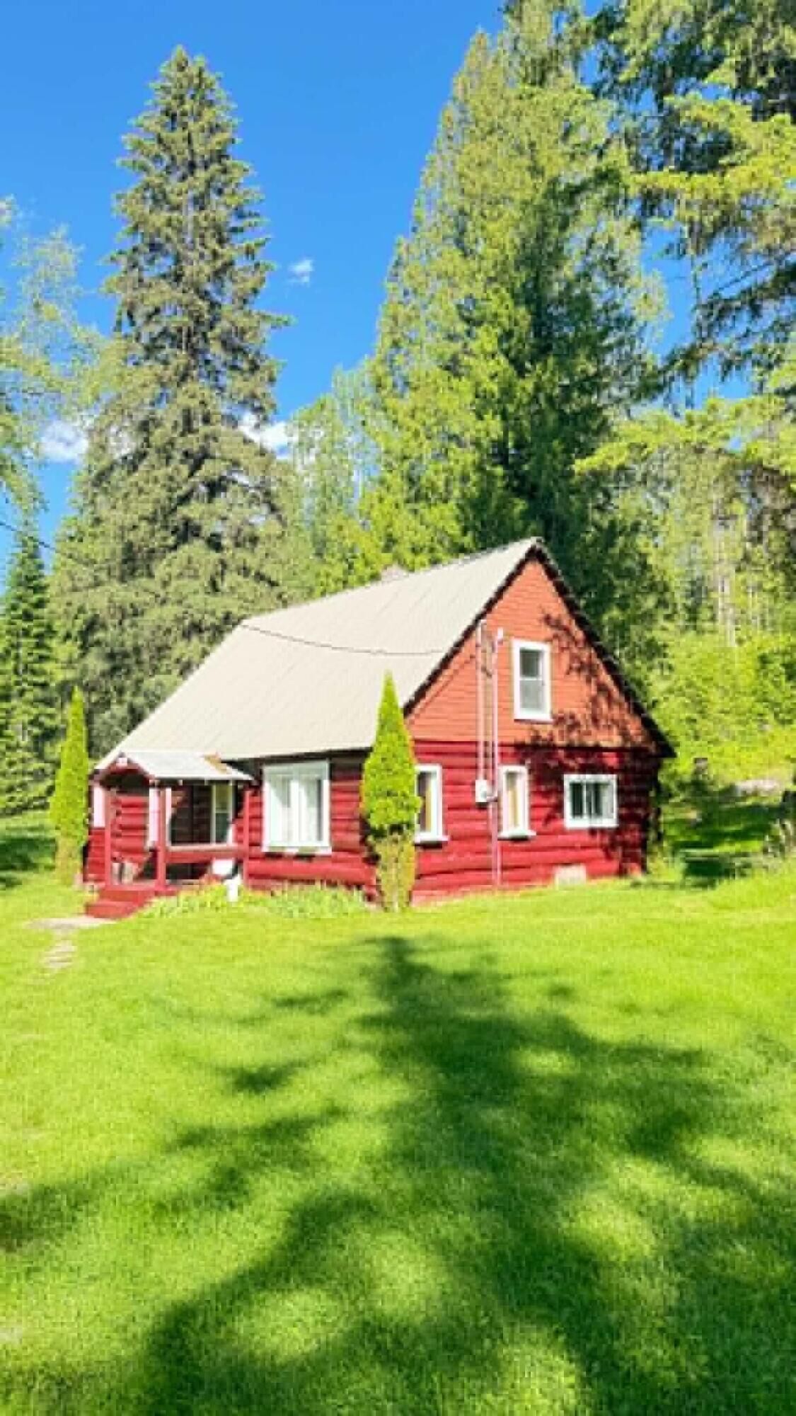 Property Photo:  17112 Highway 31  WA 99153 