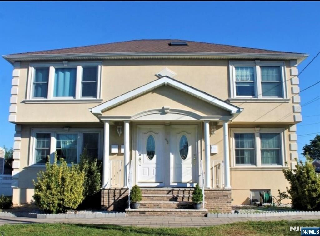 Property Photo:  435 Hillside Avenue 1  NJ 07663 