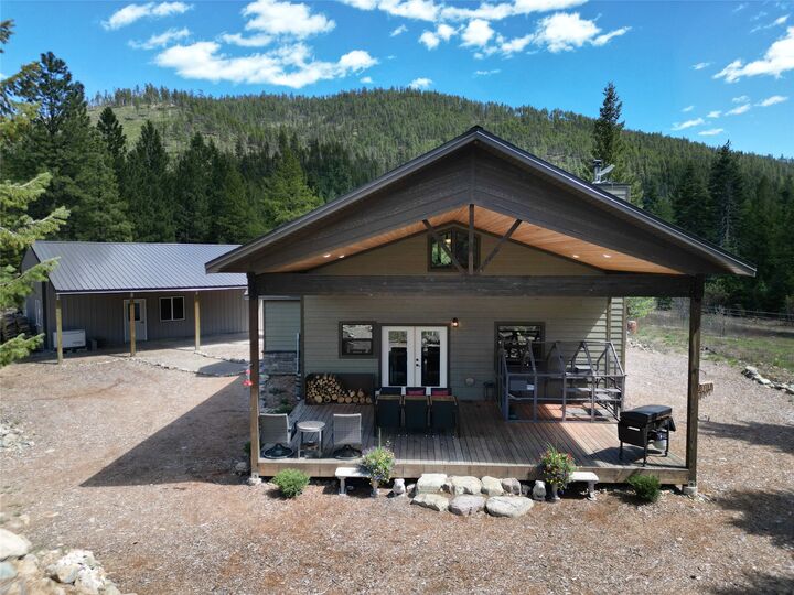 Property Photo:  4193 Quartz Creek Road  MT 59923 