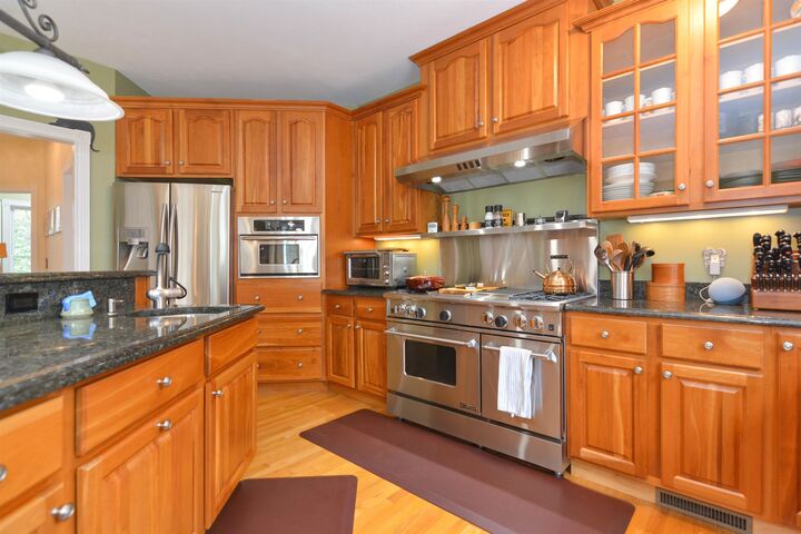 Property Photo:  17 Aldrich Street  NH 03052 