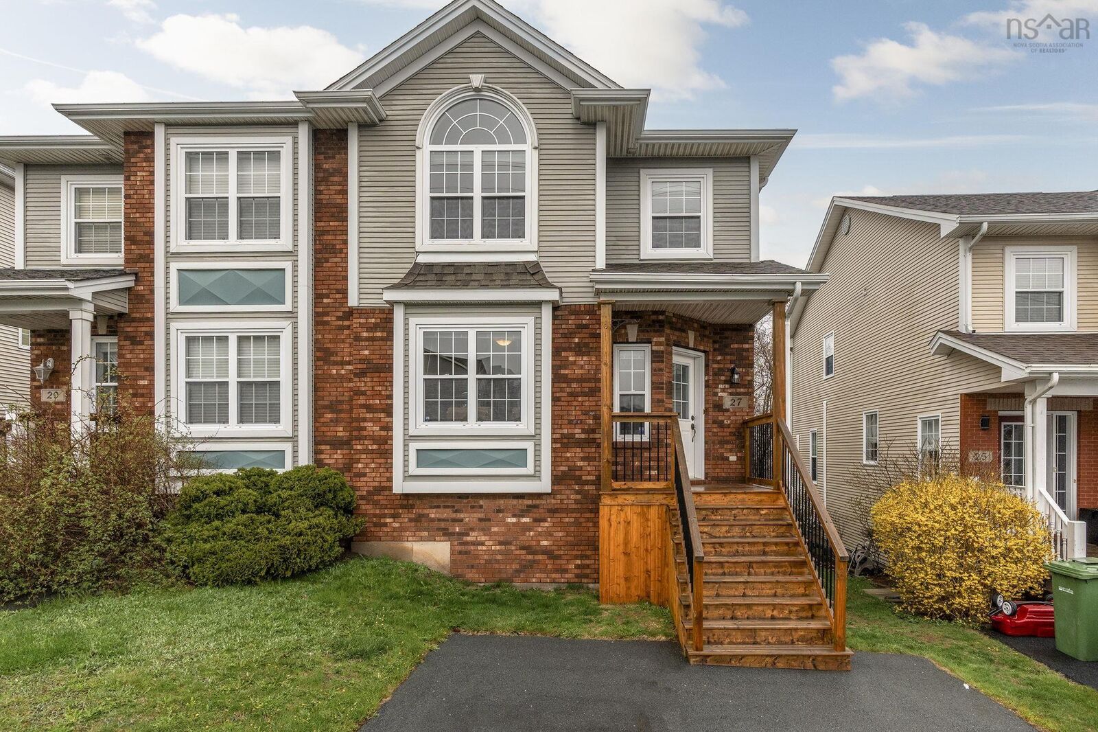 Property Photo:  27 Fleetview Drive  NS B3M 4W1 