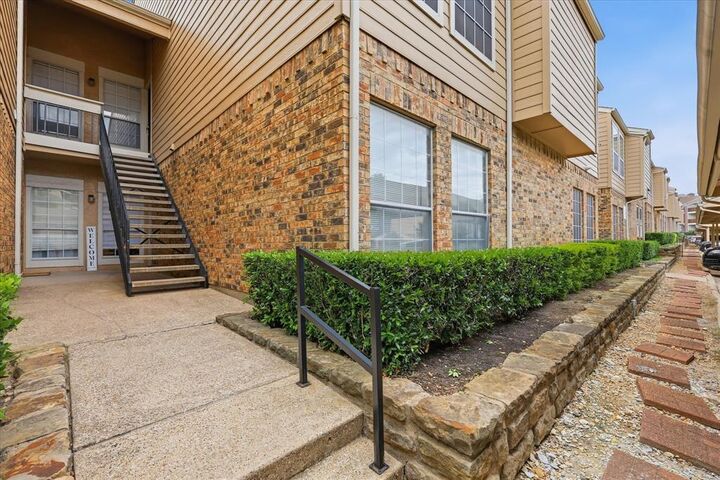 Property Photo:  14277 Preston Road 615  TX 75254 