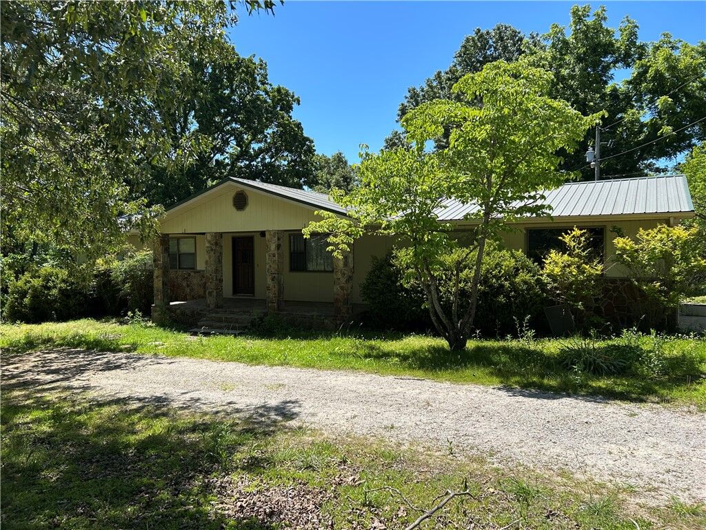 Property Photo:  5087 Maris Loop  AR 72601 