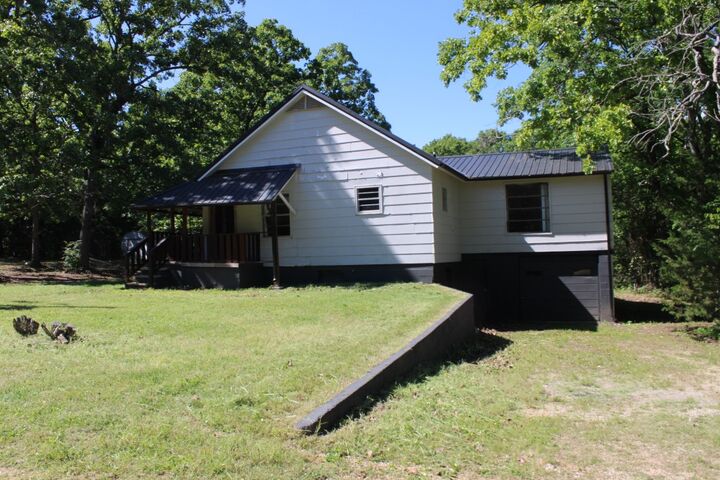 Property Photo:  121 E Lynnwood Drive  AR 72630 