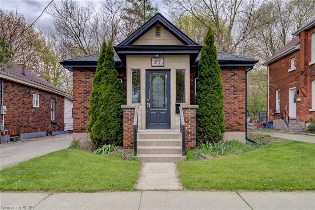 Property Photo: 27 Edwin Street ON N3T 4B8